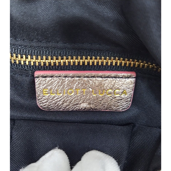 Elliott Lucca Metallic Gold Leather Zipper Closure Small Crossbody Bag - Picture 12 of 16